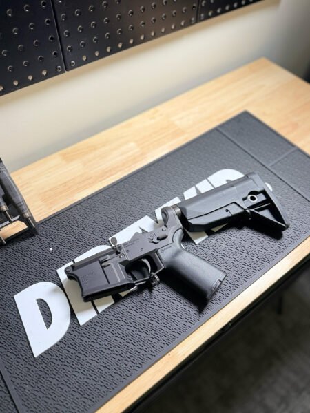 AERO PRECISION M4E1 Complete Lower (8/1)